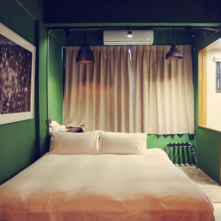 Travel Charger Hostel Hualien Exterior foto
