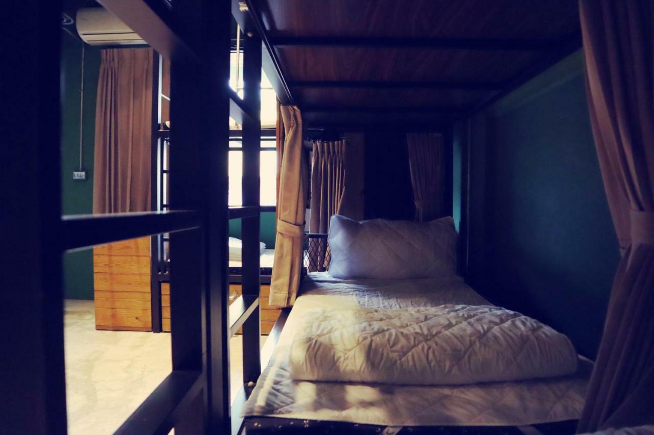 Travel Charger Hostel Hualien Exterior foto